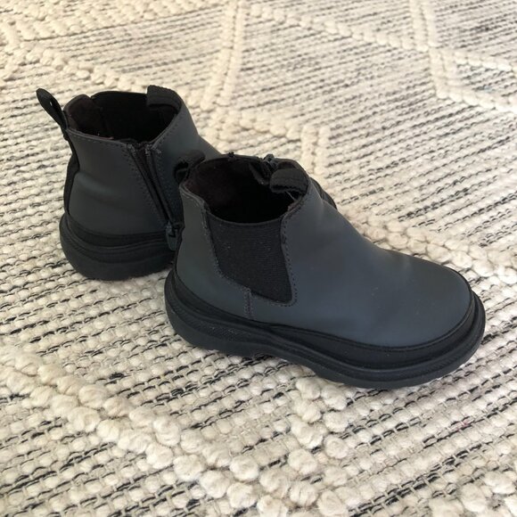 Zara Toddler Boots - Picture 5 of 6